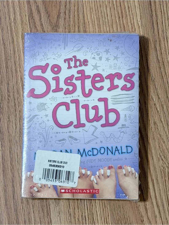 Scholastic Other - The Sisters Club Paperback by Scholastic - Lavender & Pink Cover lot (2) New